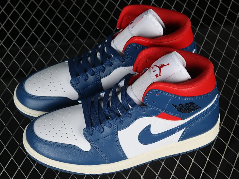 All categories Air Jordan Jordan series basketball shoes Air Jordan 1 Mid G version pure original Air Jordan 1 Mid "French Blue" AJ1 Joe 1 red and blue stitching French flag mid-top basketball shoes BQ6472-146